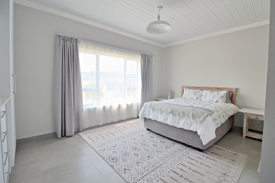 3 Bedroom Property for Sale in Reebok Western Cape